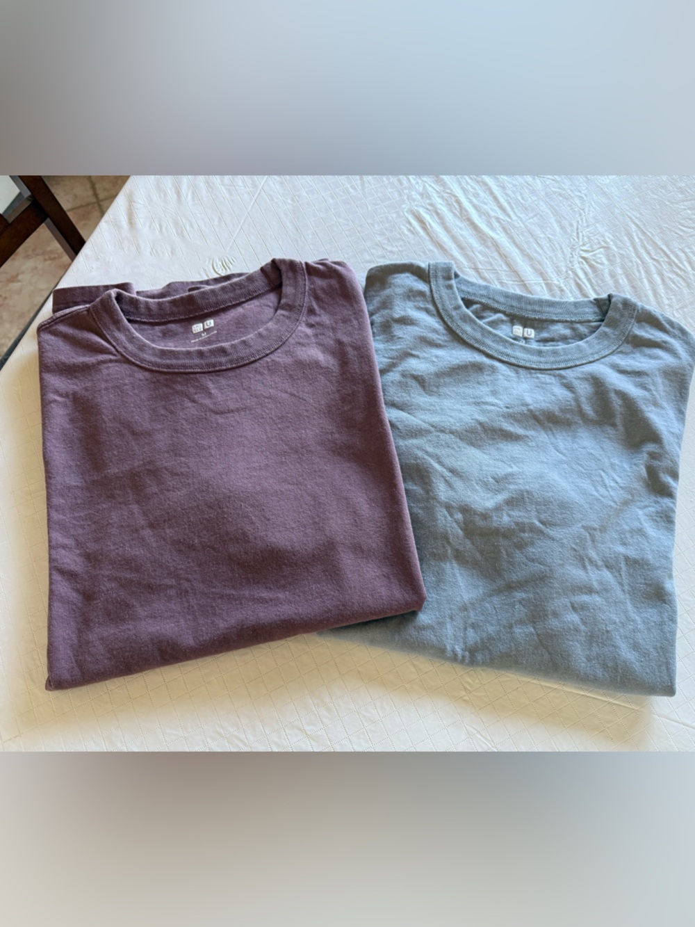 UNIQLO Men’s 2-Pack Crewneck T-Shirts in Plum and Bluish Grey
